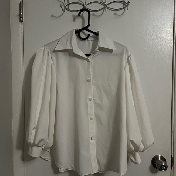 Elegant White Women's Blouse - Picture 1 of 4
